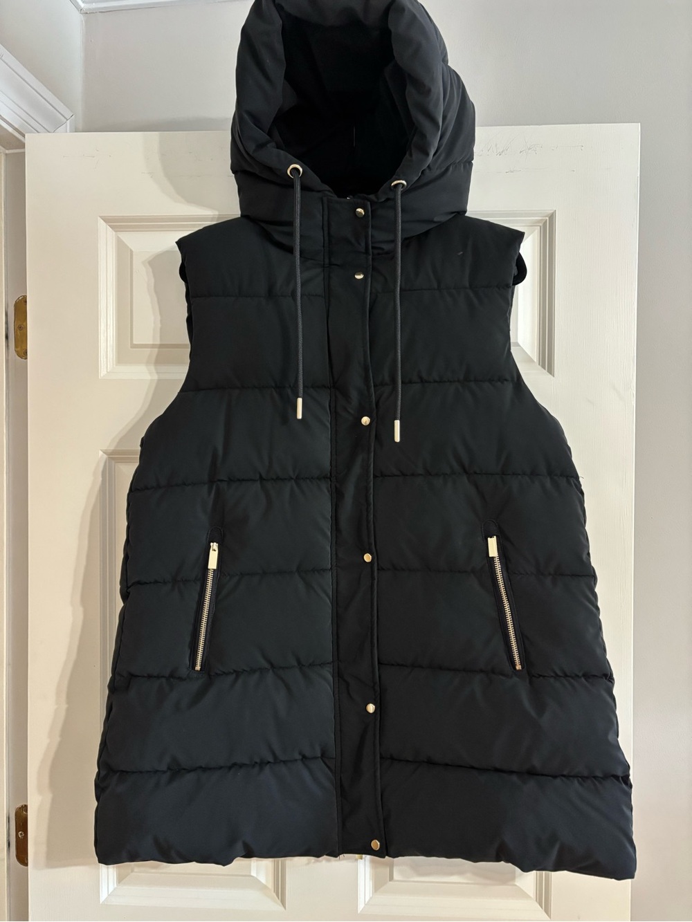 Zara Black Hooded Quilted Puffer Vest